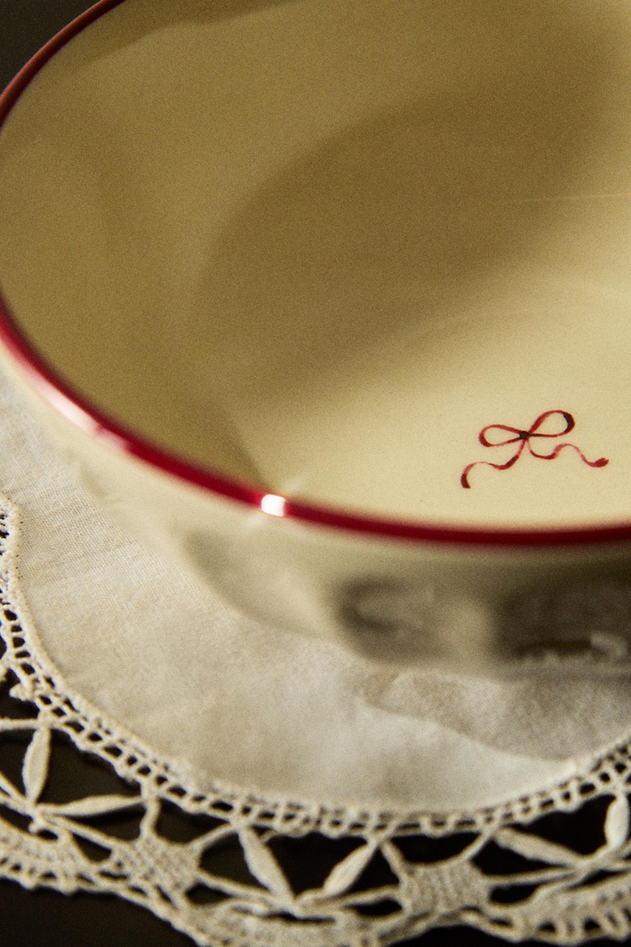 SCALLOPED STONEWARE CHRISTMAS BOWL